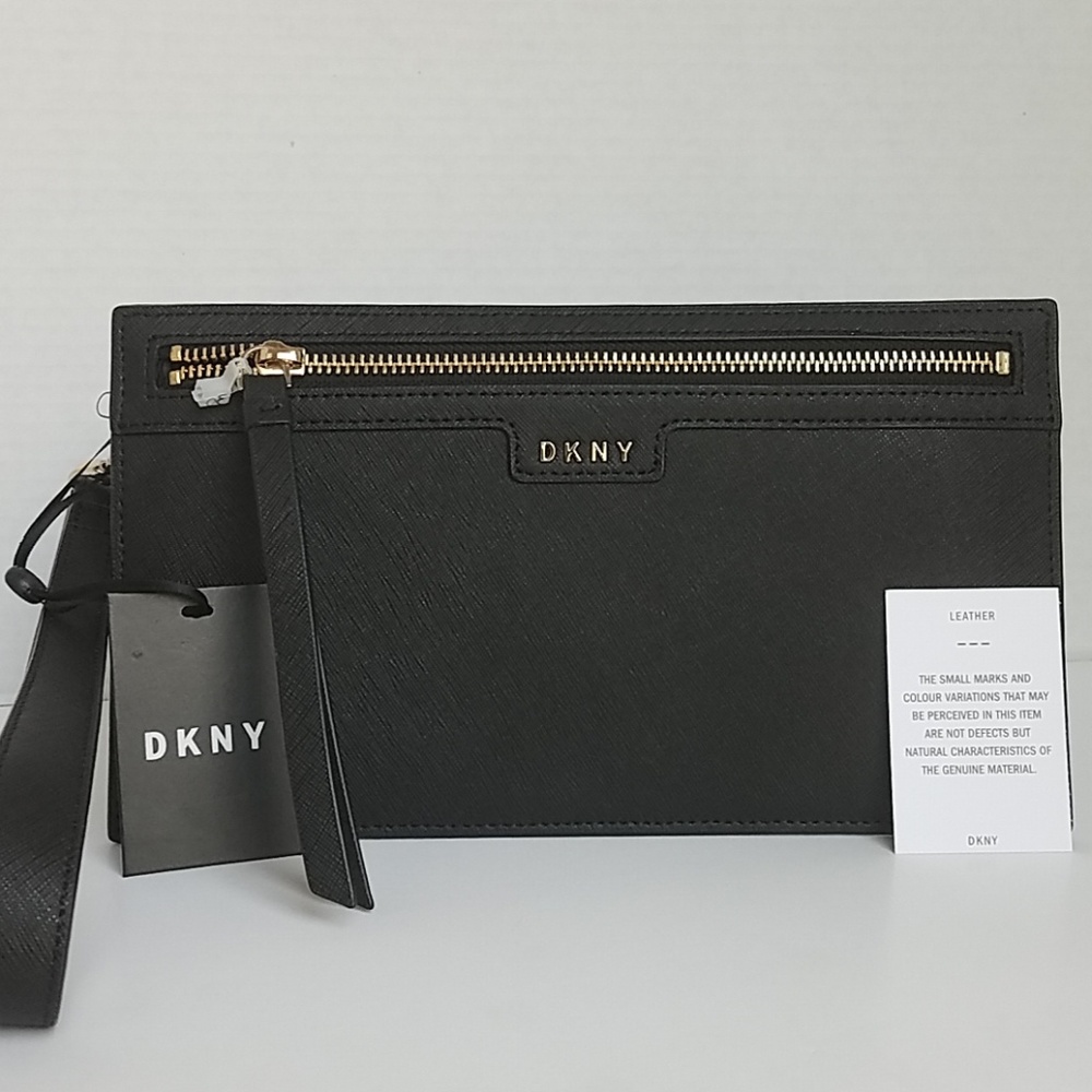 DKNY Vela Leather Wristlet